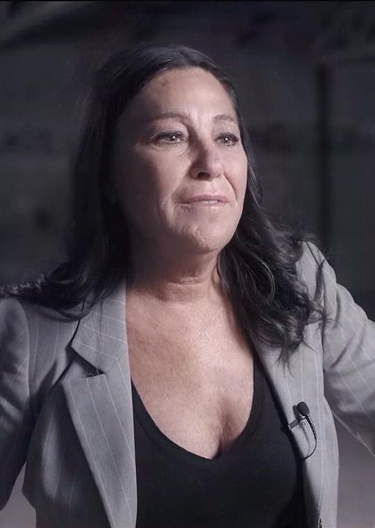 Terri Apple Terri Apple