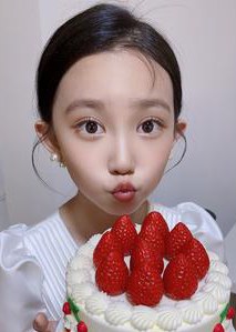 张诗婍 Shiqi Zhang