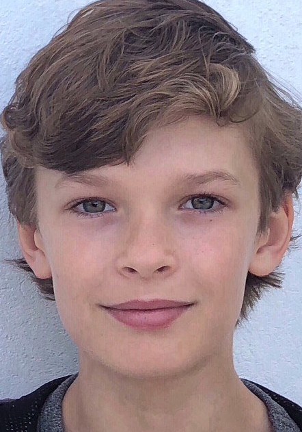 奥斯卡·诺瓦克 Oscar Novak