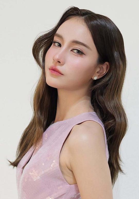 安吉丽娜·史蒂文斯 Angelina Stevens