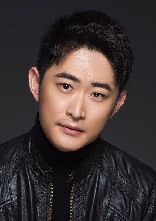 管博文 Bowen Guan
