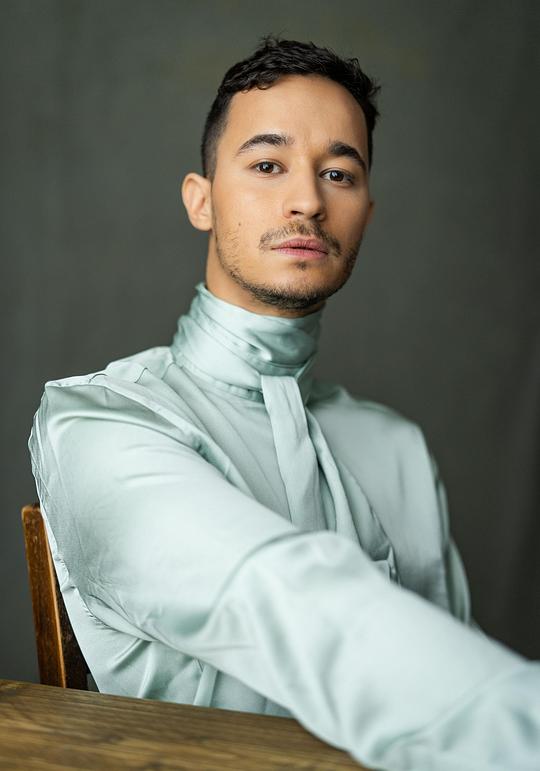 埃默里克·伯纳德-琼斯 Emeric Bernard-Jones