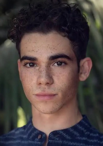 卡梅隆·伯埃斯 Cameron Boyce