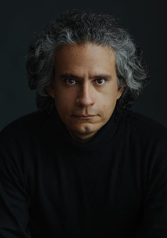 路易斯·戴尔·瓦莱 Luis del Valle