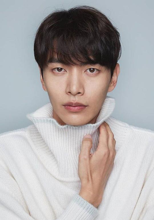 李民基 Min-gi Lee