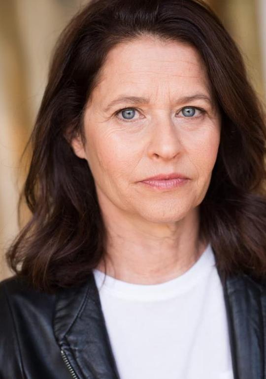 珍妮特·伯恩斯 Janet L. Burns