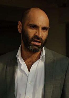 祖宾·瓦尔拉 Zubin Varla