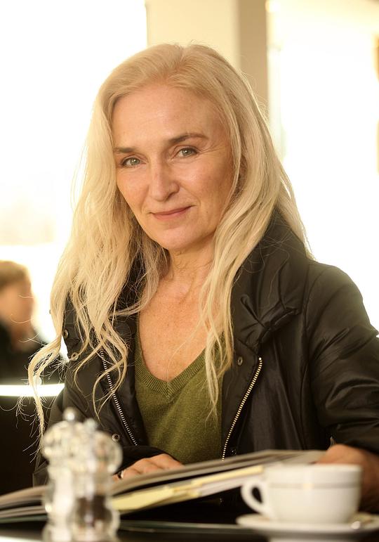 欧文·弗热瑞 Olwen Fouéré