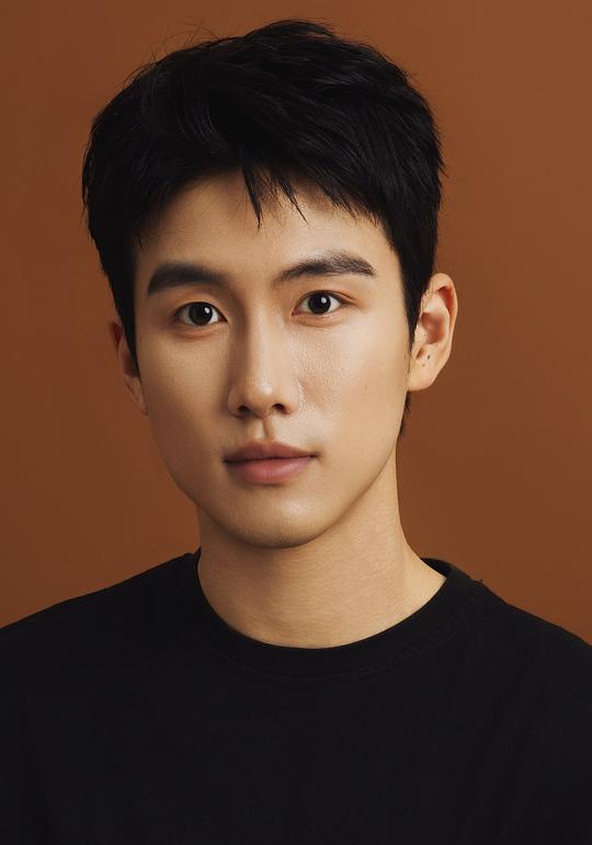 刘邦豪 Banghao Liu