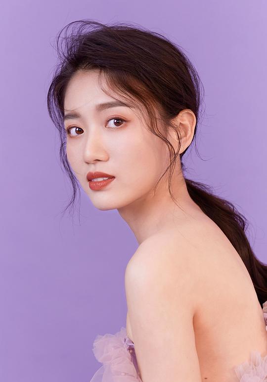 卢科羽 Keyu Lu