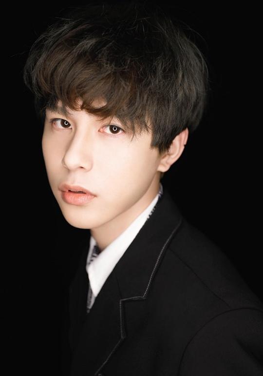 陈稳 Wen Chen