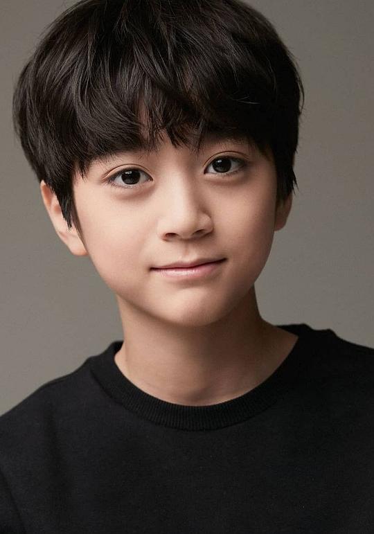 崔振厚 Junghoo Choi