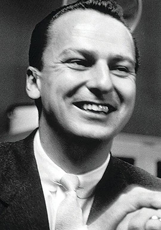 弗莱彻.马克尔 Fletcher Markle