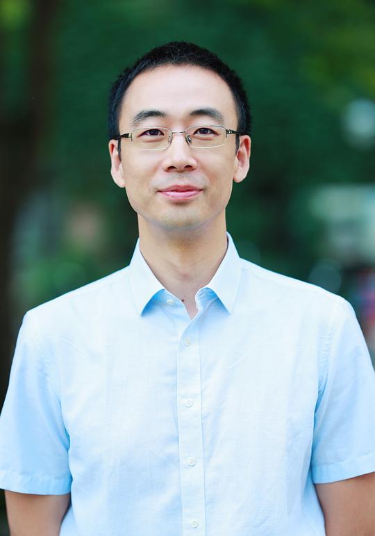 梁君健 Junjian Liang