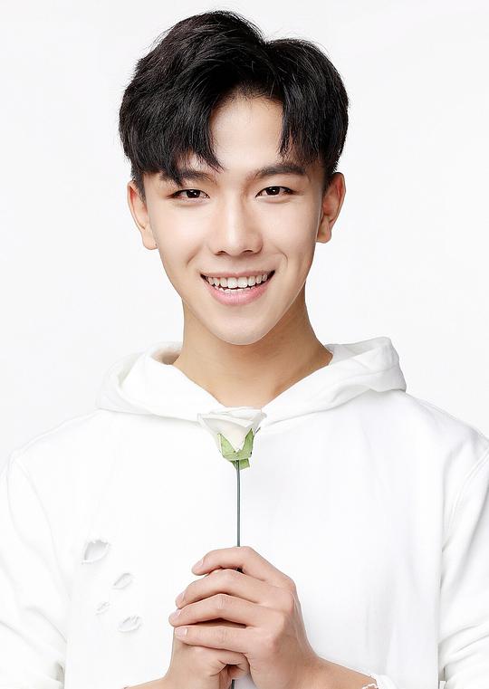 王振宇 Zhenyu Wang