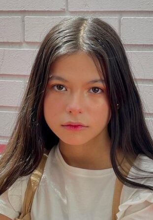 克里斯特尔·阿帕里西奥 Cristal Aparicio