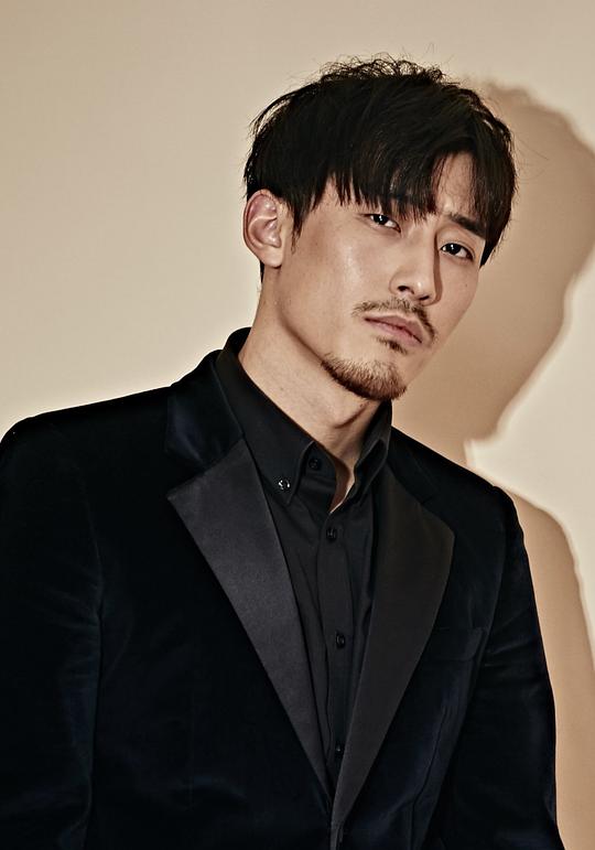 郭迈谦 Maiqian Guo