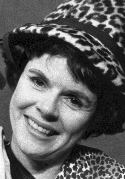 米娜·科尔布 Mina Kolb