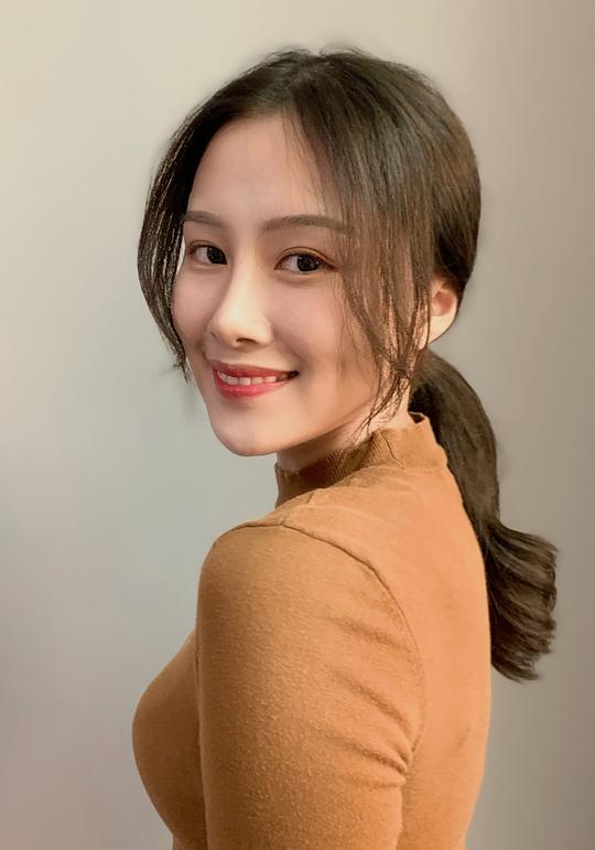 张怡心 Yixin Zhang