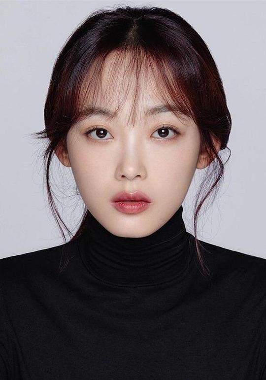 李瑜美 Yoo-mi Lee