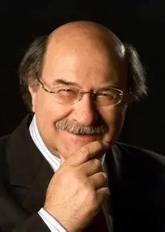 安东尼奥·斯卡尔梅达 Antonio Skármeta
