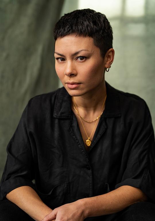 安娜·里昂·布洛菲 Anna Leong Brophy