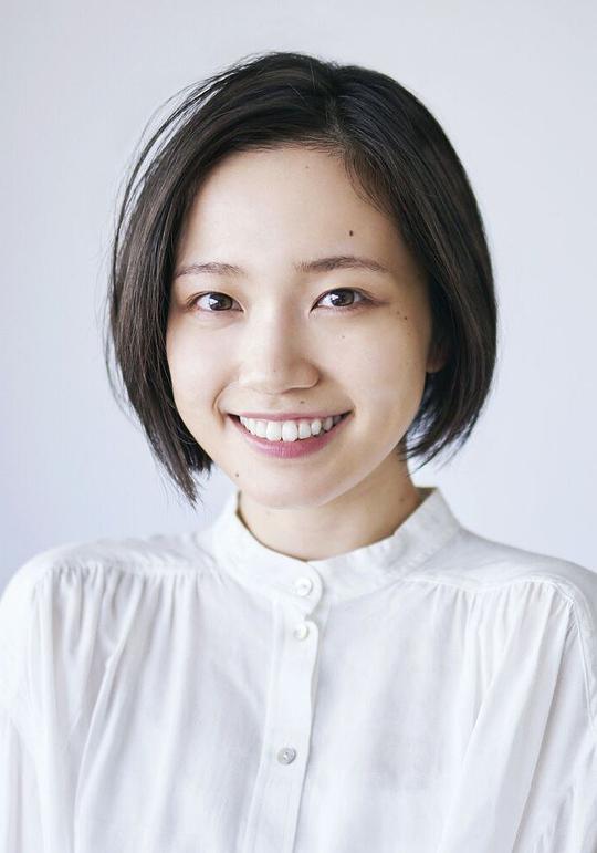 秋谷百音 Mone Akitani