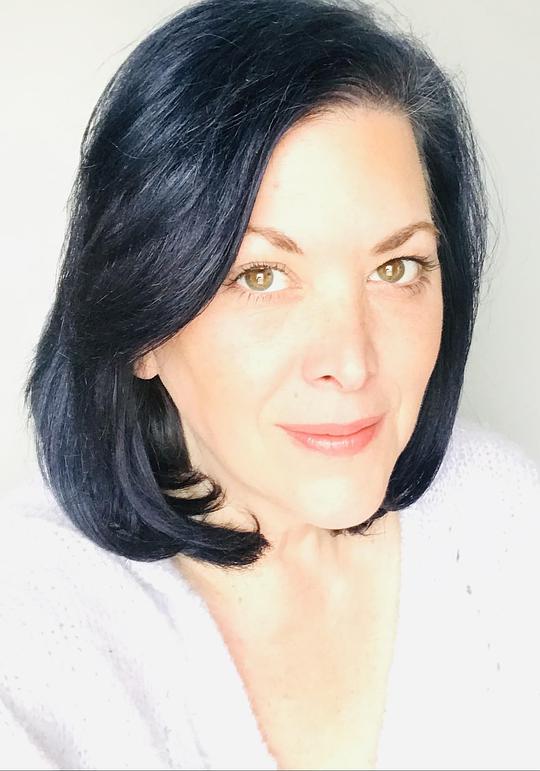 珍妮弗·巴特勒 Jennifer Butler