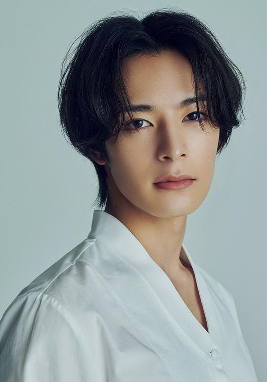 盐野瑛久 Akihisa Shiono