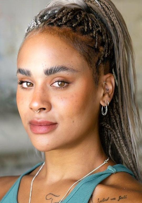 恩蒂亚纳·奈特 Ntiarna Knight