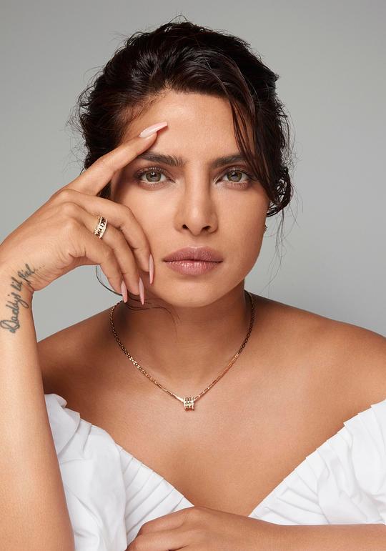 佩丽冉卡·曹帕拉 Priyanka Chopra