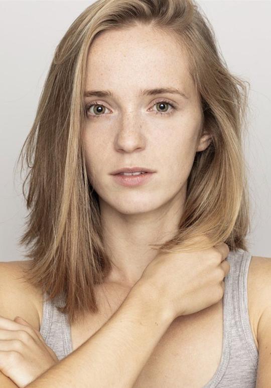 罗克珊·阿纳尔 Roxane Arnal