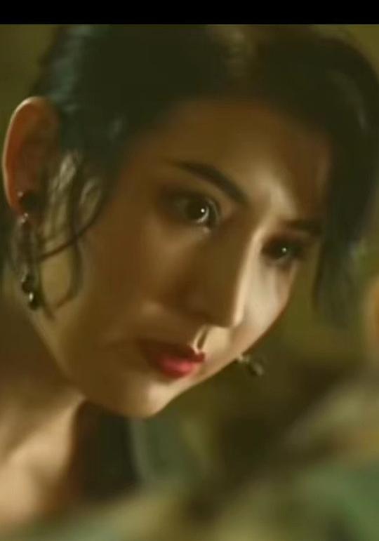 依拉 La Yi