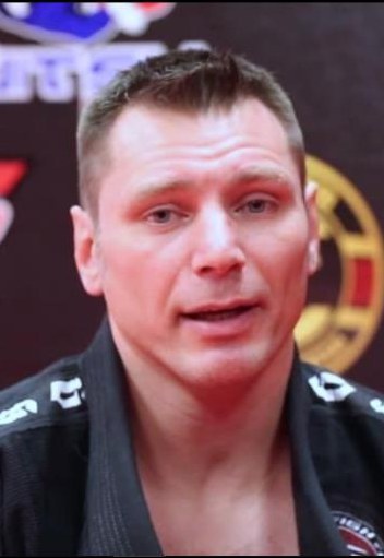 弗拉迪斯拉夫·寇里科夫 Vladislav Koulikov