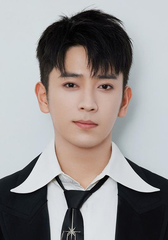 陈若轩 Ruoxuan Chen