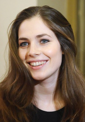 尤利娅·斯尼吉尔 Yuliya Snigir