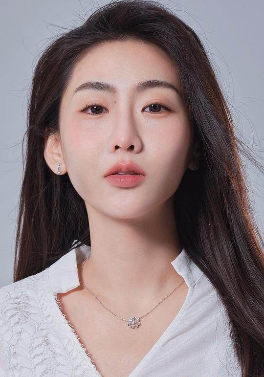 若榆 Yu Ruo