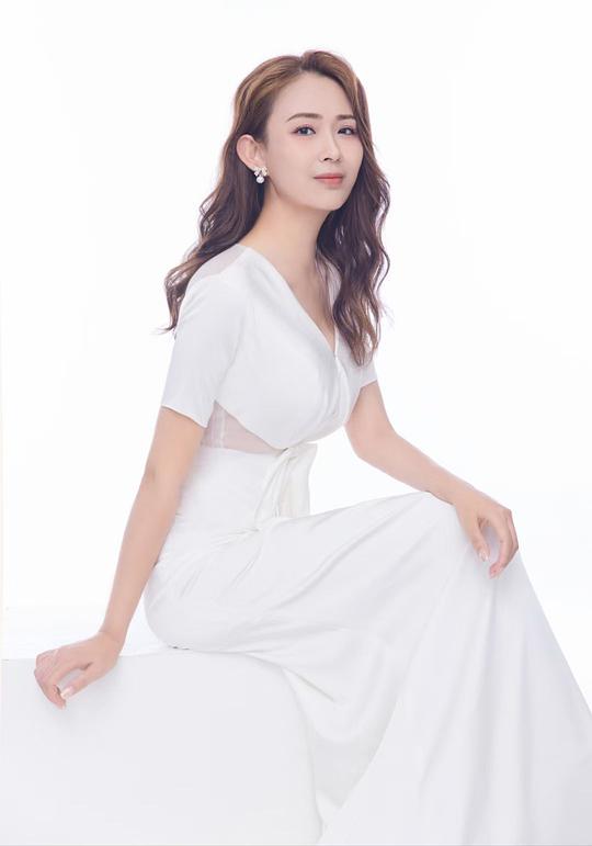 戴绛雪 Jiangxue Dai