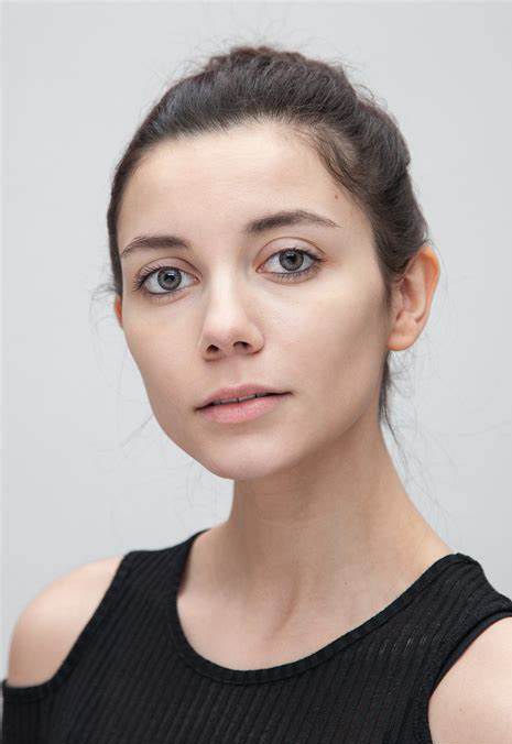 叶卡捷琳娜·贡查罗娃 Ekaterina Goncharova