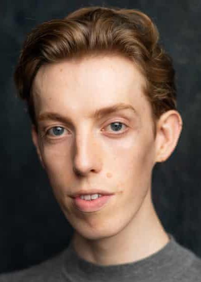 哈里·特雷瓦尔德温 Harry Trevaldwyn