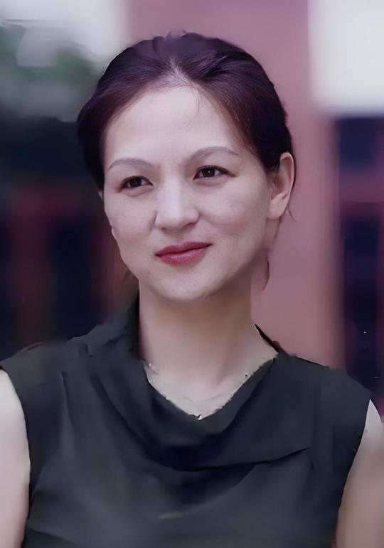 胡小珺 Xiaojun Hu