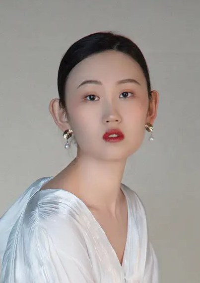 方媛媛 Yuanyuan Fang