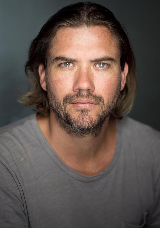 克里斯·萨德里纳 Chris Sadrinna