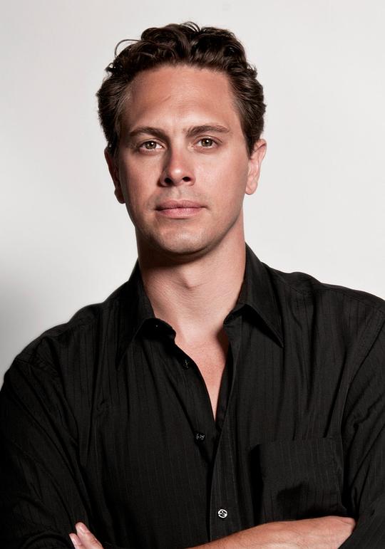 托马斯·萨多斯基 Thomas Sadoski