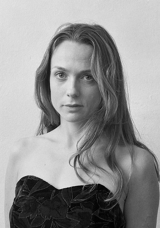 凯瑞·康顿 Kerry Condon