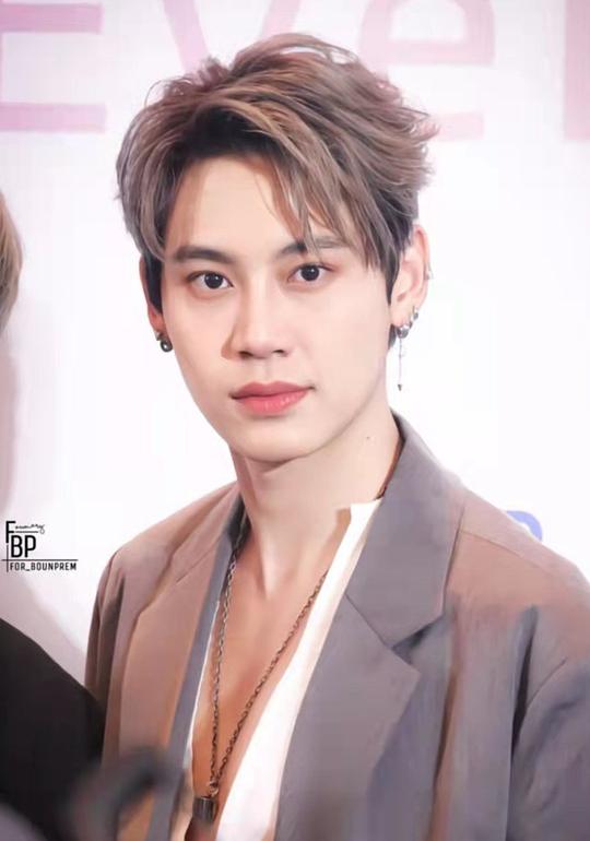 诺帕努·甘塔柴 Noppanut Guntachai