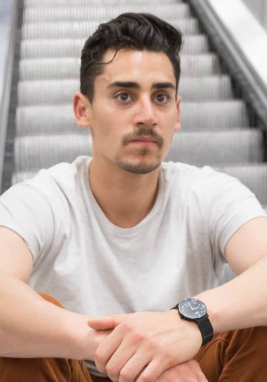 何奥灵 Alexandre Karim Howard