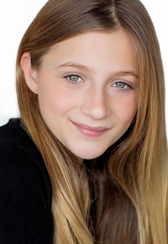 泰勒·玛德琳·汉德 Taylor Madeline Hand