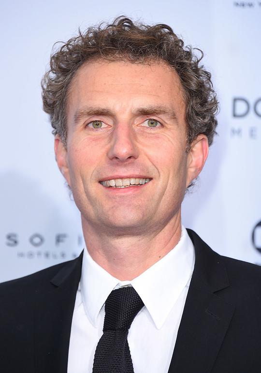 尤洛斯·林 Euros Lyn