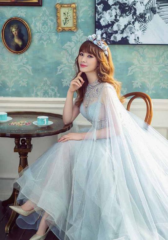 万蒂妮 Dini Wan